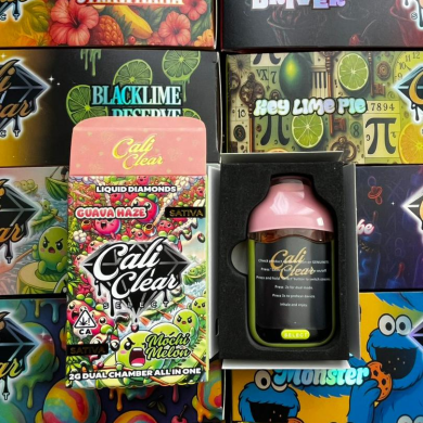 Cali Clear Guava Haze × Mochi Melon 2G Dual Chamber